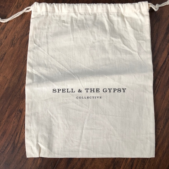 Spell & the Gypsy Collective Tote Bag Purse NEW - Picture 1 of 3